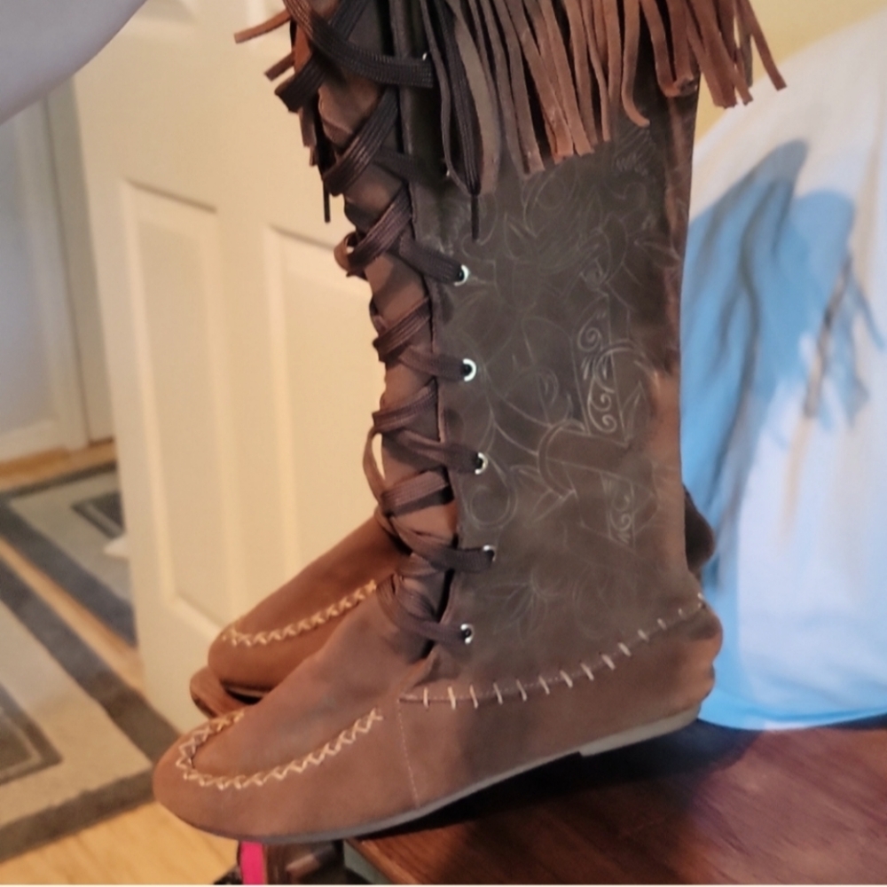 SALE! CHRISTIAN AUDIGER MOCCASIN FESTIVAL BOOTS Renaissance fringe suede leather